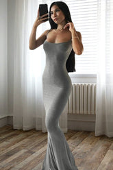 Vestido largo de sirena plateado sin mangas